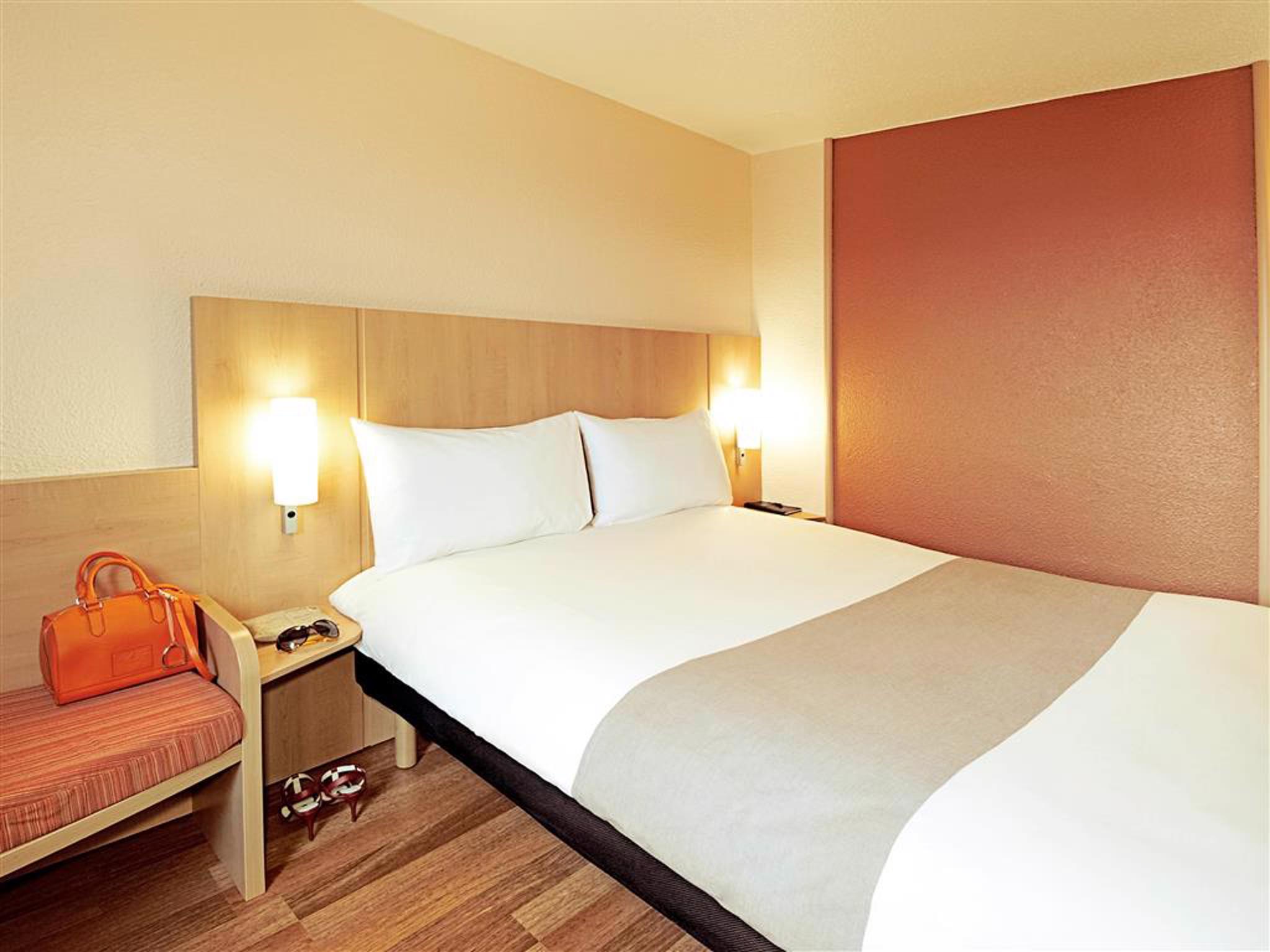 מלון Ibis Paris Ornano Montmartre Nord 18Eme מראה חיצוני תמונה